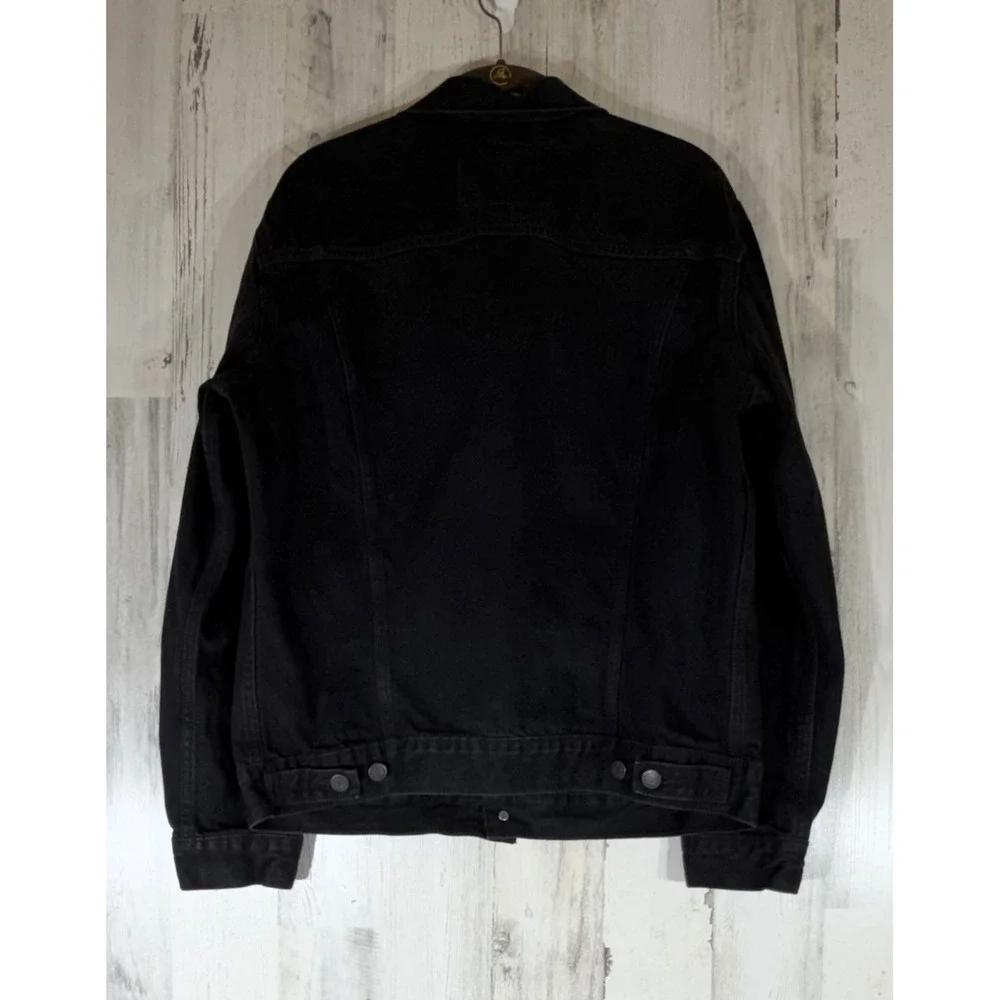Levis levis trucker